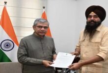 केंद्रीय रेल मंत्री से मिले AAP सांसद मालविंदर कंग, पंजाब के रेलवे इंफ्रास्ट्रक्चर को लेकर रखीं अहम मांगें