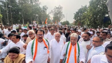 ज्ञानेश कुमार को हटाने की मांग पर हरियाणा कांग्रेस का प्रदर्शन, चंडीगढ़ में वाटर कैनन और हिरासत